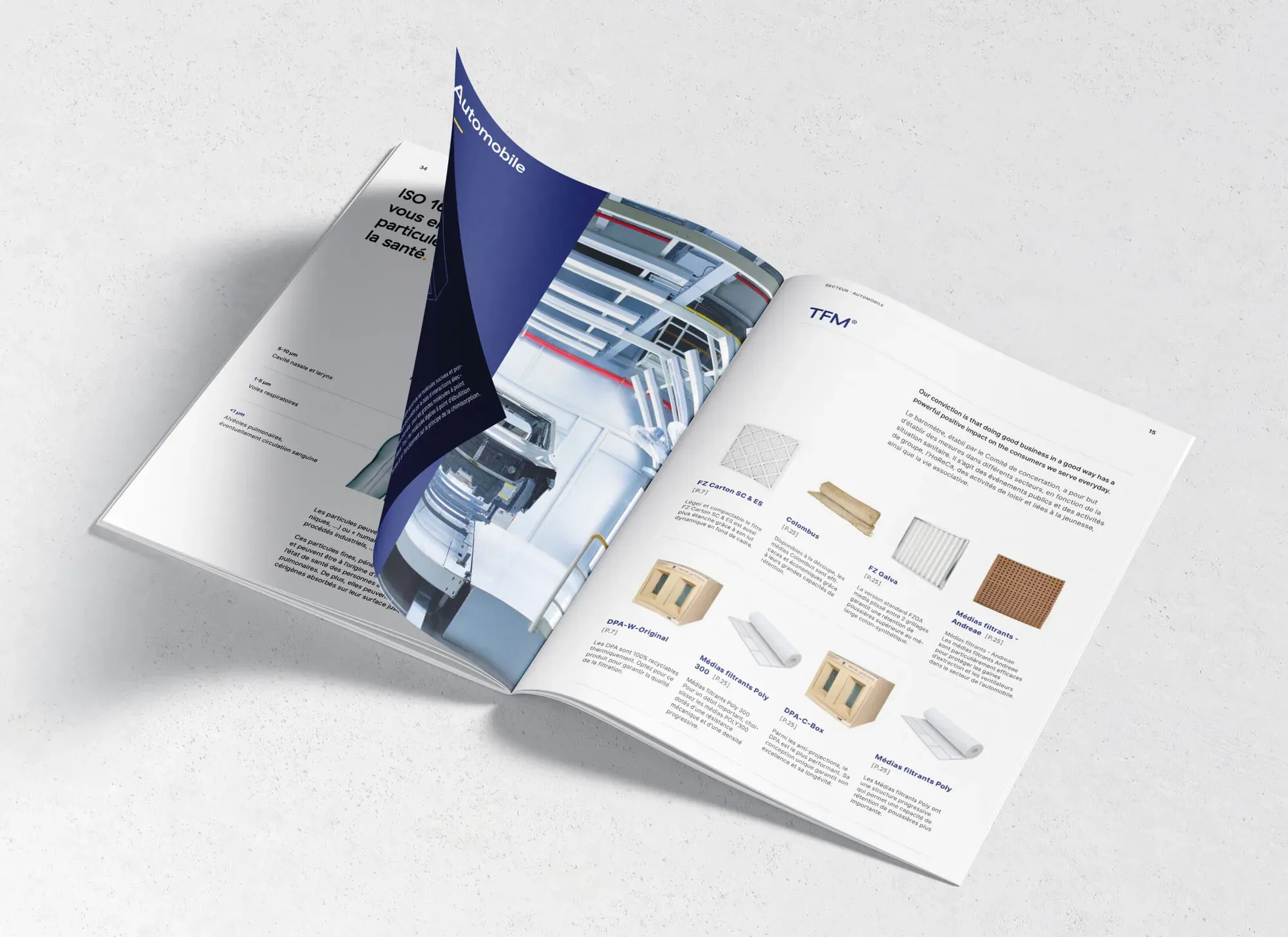 Une brochure produits Deltrian ouverte