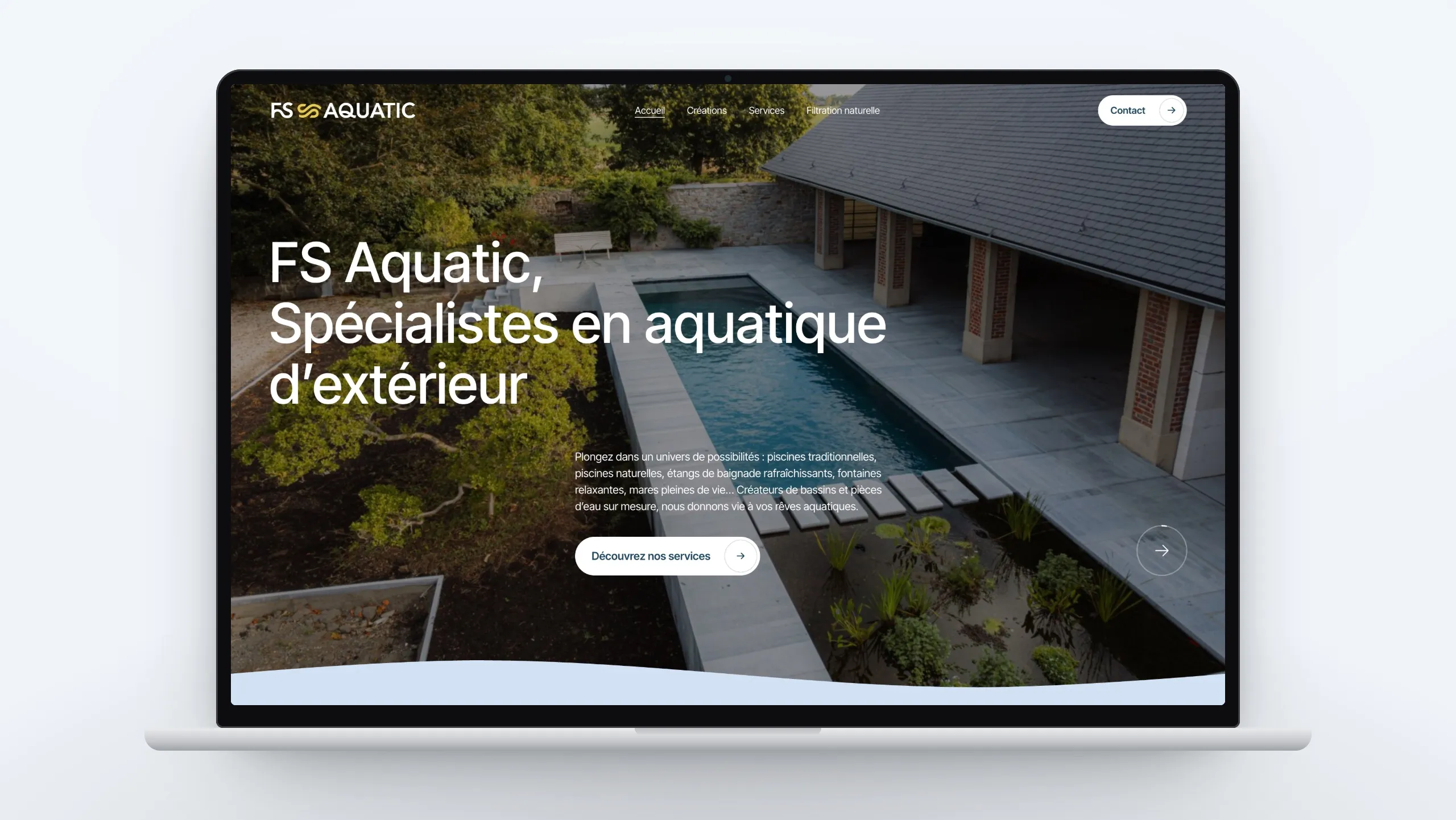 Le site de FS Aquatic affiché sur un ordinateur portable